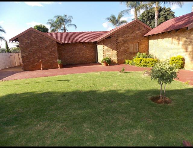 3 BEDROOM HOUSE SOLD IN CHANTELLE
